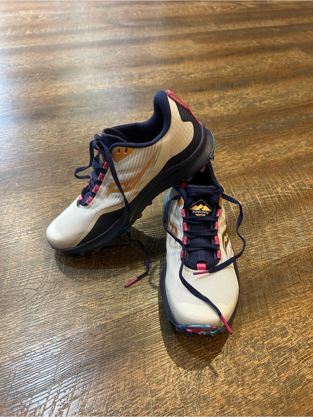 Saucony Peregrine 12 White Navy Pink Athletic Shoes